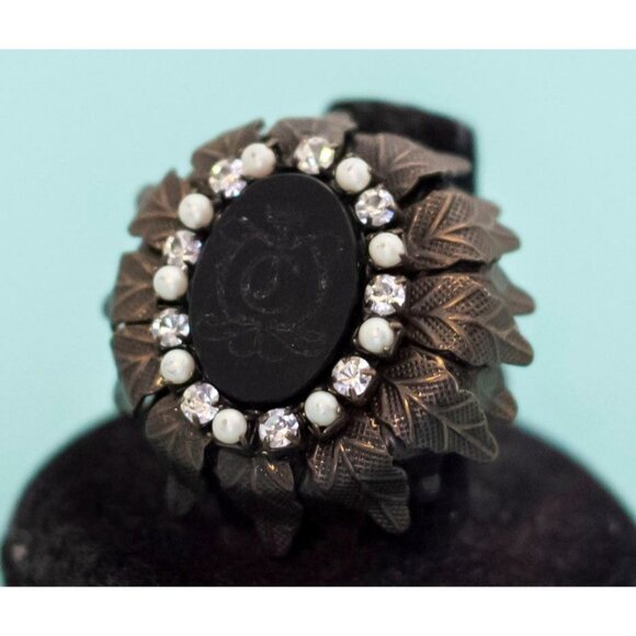 Vintage Abstract Gothic Floral Ring Size 8 - E8 - Picture 2 of 3